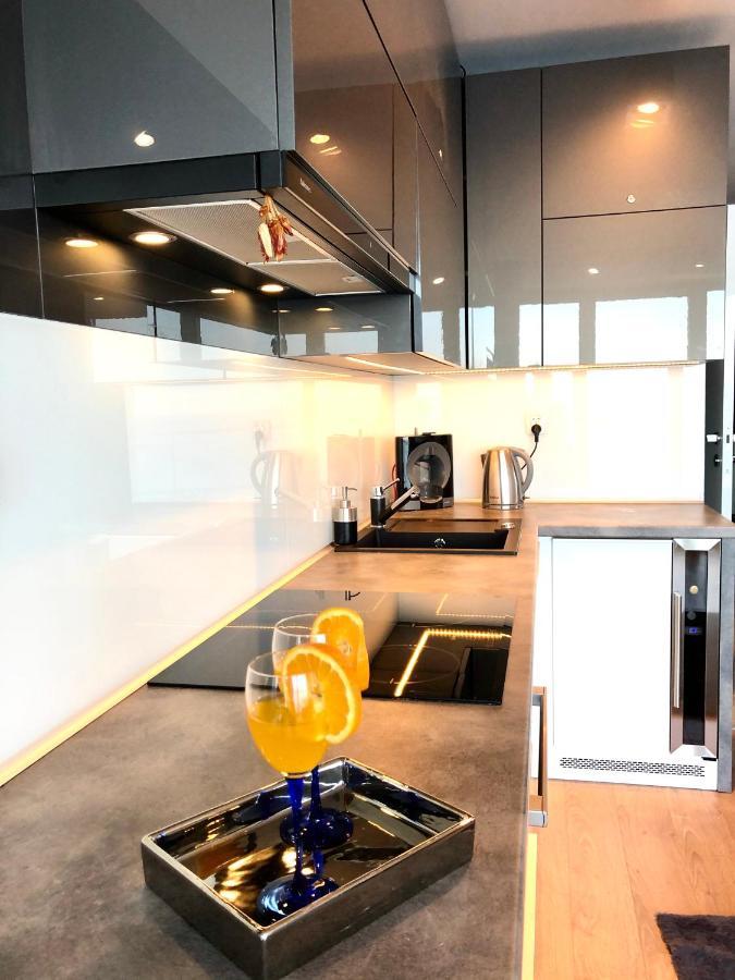 אוסטרוני מורסקי Na Klifie - Apartamenty Komfort, Widok Na Morze, Parking מראה חיצוני תמונה