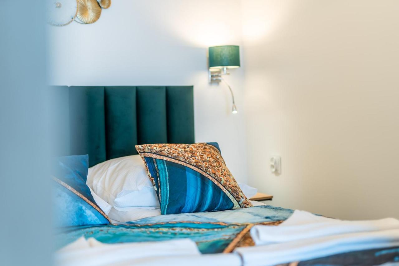 אוסטרוני מורסקי Na Klifie - Apartamenty Komfort, Widok Na Morze, Parking מראה חיצוני תמונה